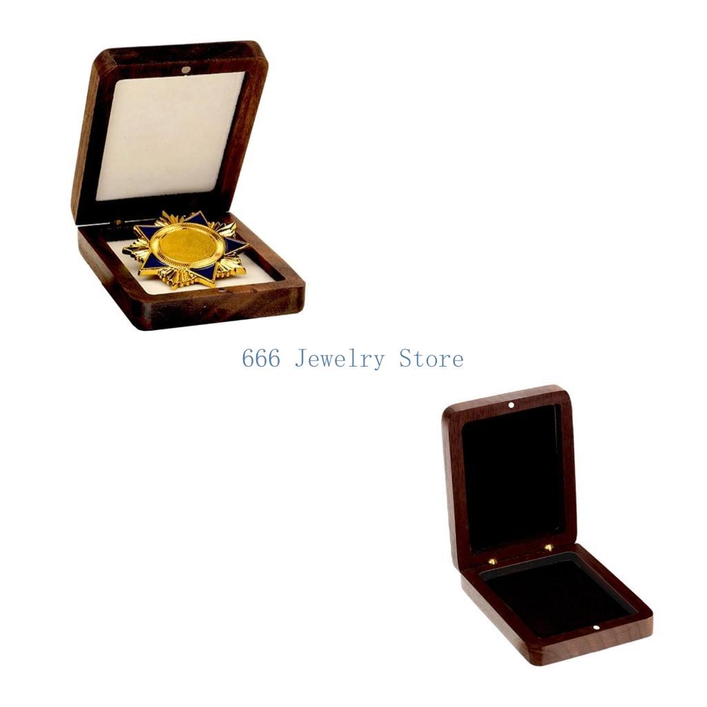 F2TD Ahşap Rozet Tutucu Ahşap  - Collectors Coins Jewelry & Watches Of Smithtown Photos incelemesi ve fiyatı